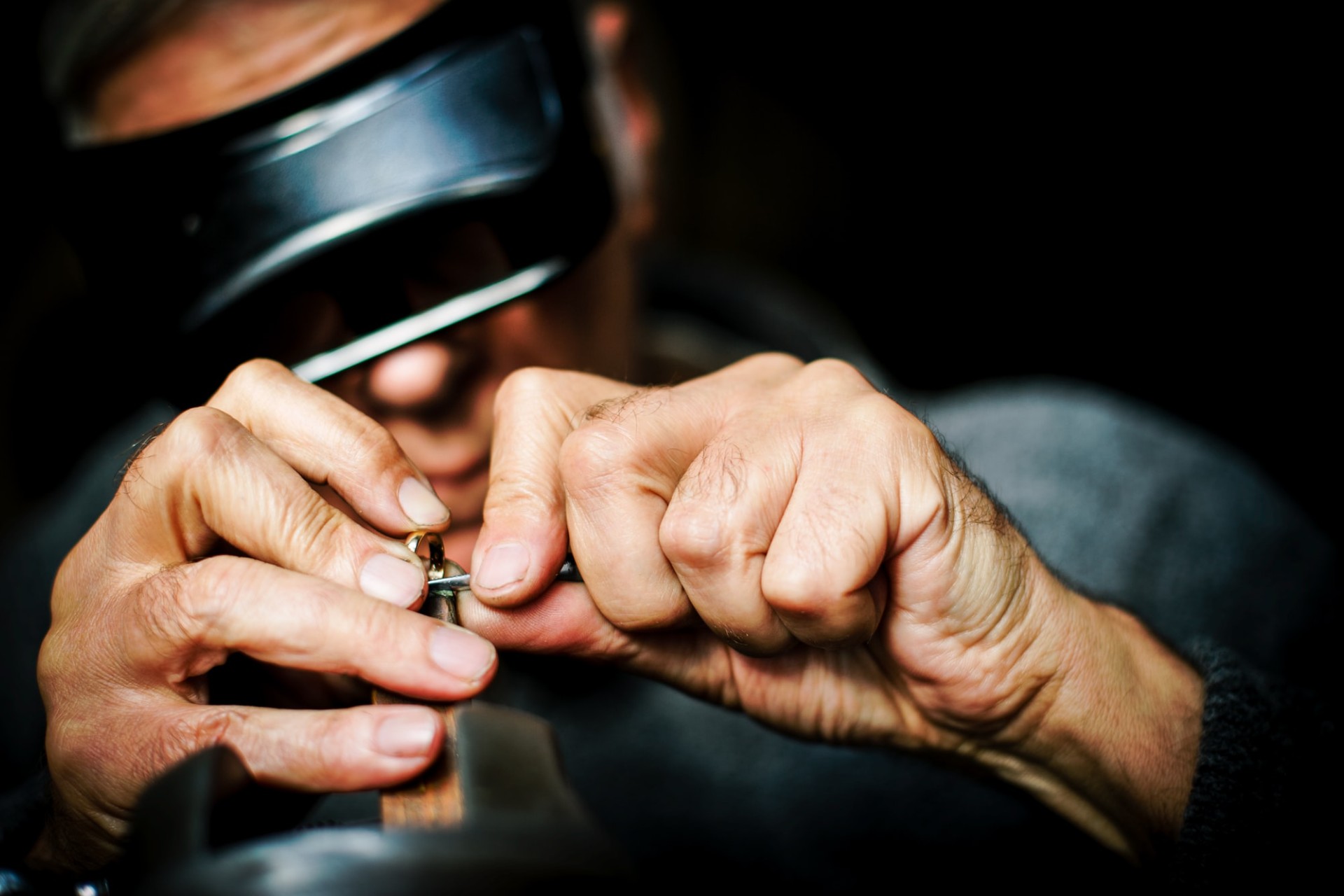 Jeweller-repairs-1