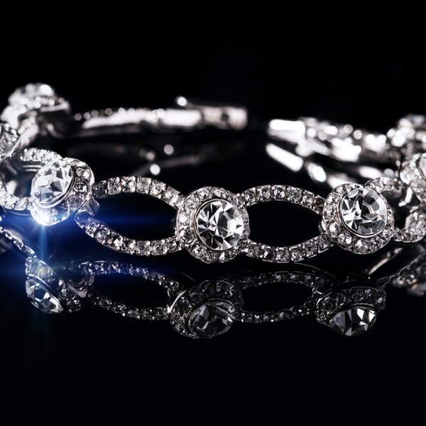 high-jewellery-bracelet-600x600 copy